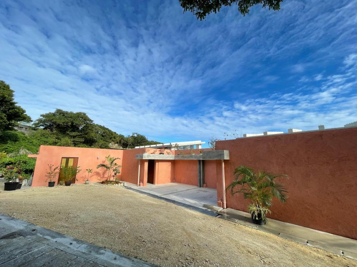 水と共に過ごすスモールヴィラ　かふーわ知念　 Villa *
